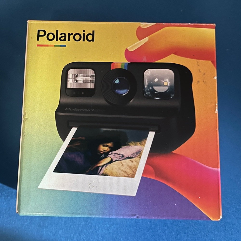 Polaroid Go Analog Instant Camera Box